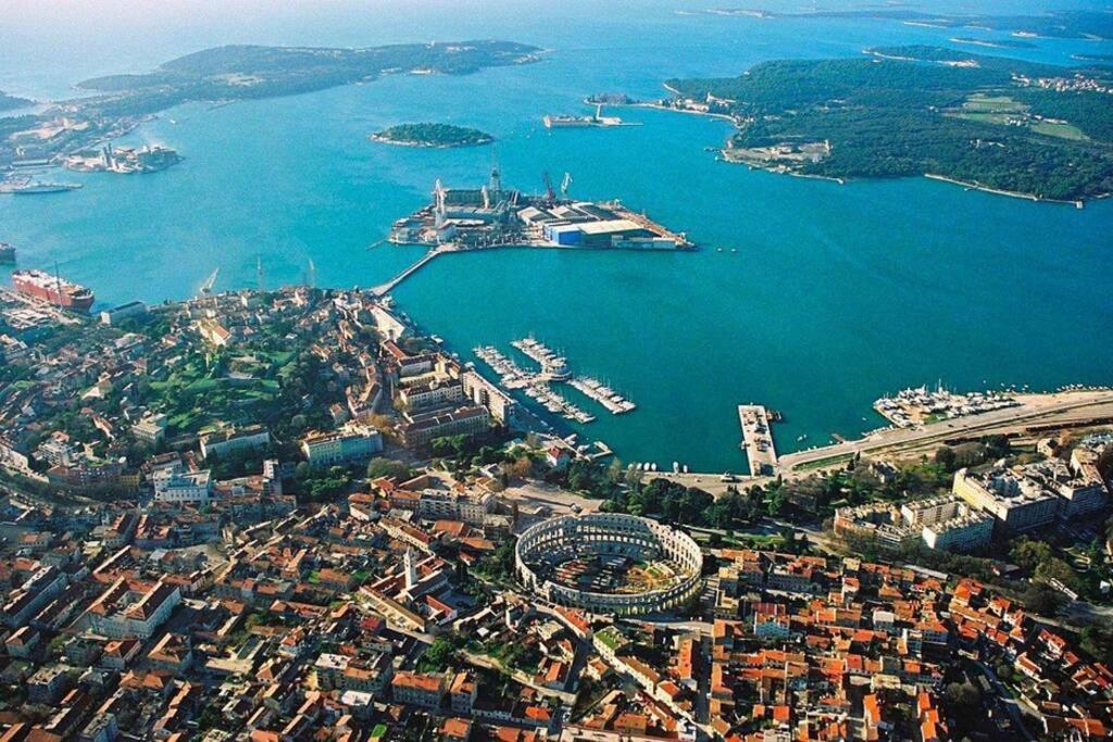 Apartman Levi Πούλα Εξωτερικό φωτογραφία
